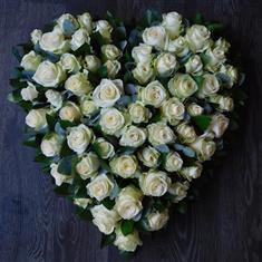 310 Massed rose heart