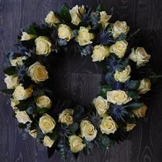 092 White Rose and Thistle Wreath