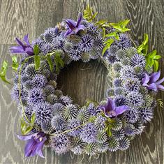 045 Eco Thistle wreath 