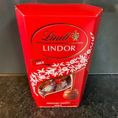 Lindt Lindor Milk Chocolate Truffles 200gr