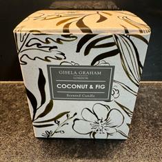 Gisela Graham Coconut and Fig Scented Candle 