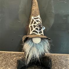 Gonk in Spider Web Hat