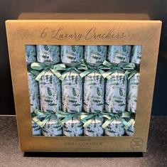 Gisela Graham Luxury Crackers (Holly) 6 per box