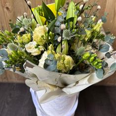 Cameo and Lace Tall Hat Box