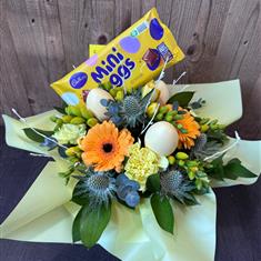 Hazel Hatbox with Mini Egg Bar