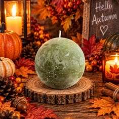 Gisela Graham Ball Candle Green